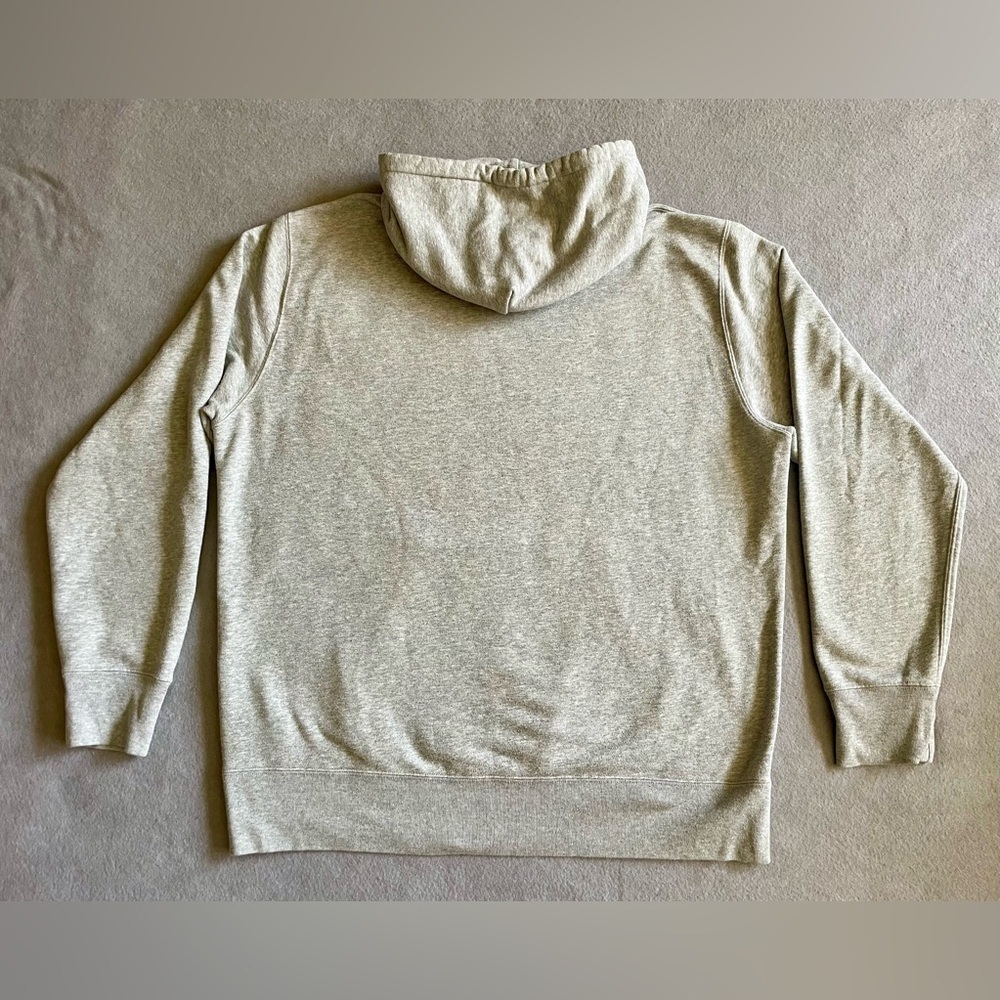 Disney x Uniqlo UT New York Mickey Hoodie Gray Men’s Size XL Sweatshirt - Picture 6 of 6